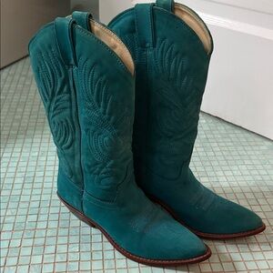 Vintage suede cowboy Boots